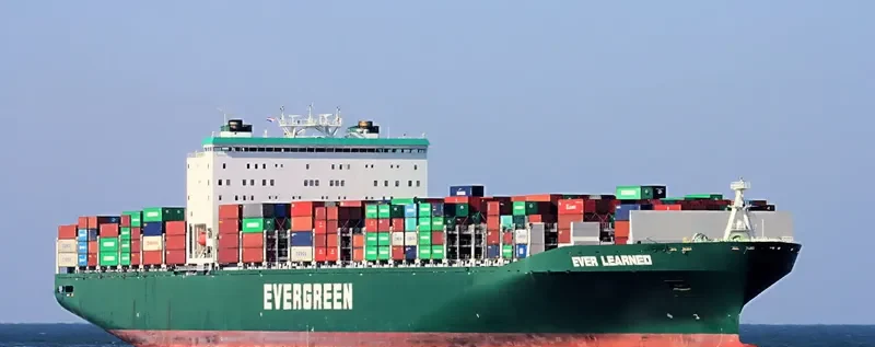 EVER LEARNED Container Ship IMO 9604108 photo 3