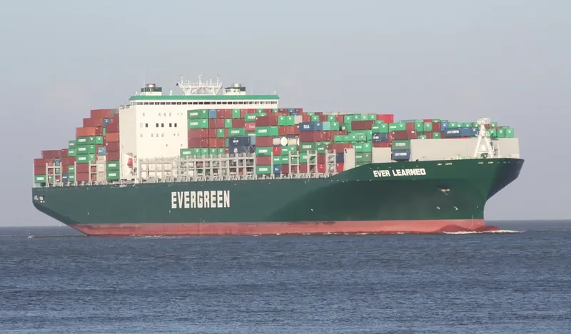 EVER LEARNED Container Ship IMO 9604108 photo 7