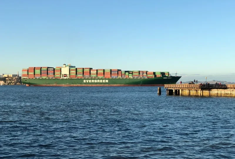 EVER LIVELY Container Ship IMO 9604134