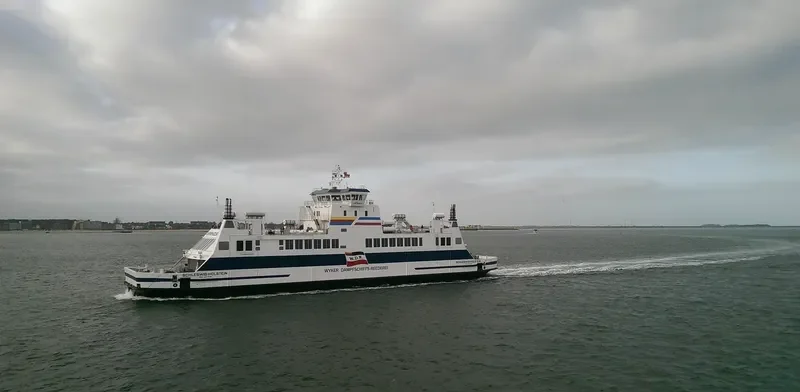 SCHLESWIG HOLSTEIN Ro-Ro IMO 9604378 photo 5