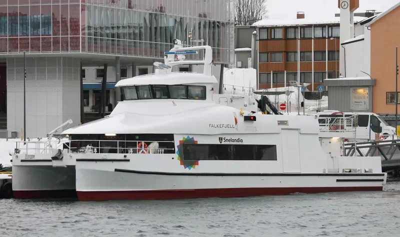 FALKEFJELL Passenger Ship IMO 9605346 photo 4