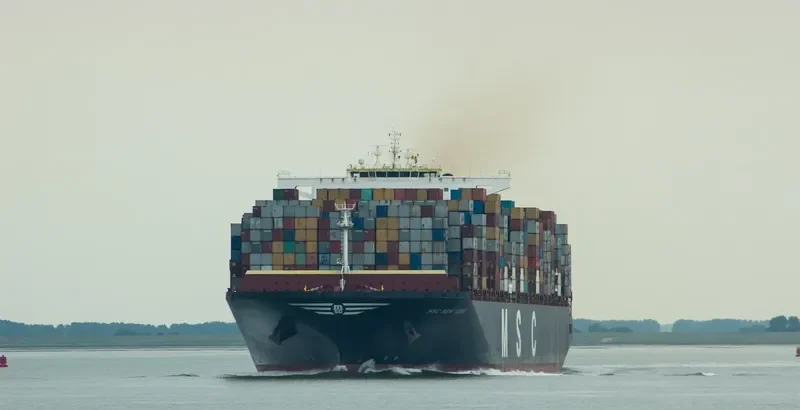MSC NEW YORK Container Ship IMO 9606314 photo 2