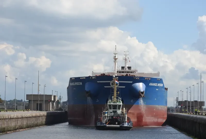 MARAN WISDOM Bulk Carrier IMO 9606766 photo 8