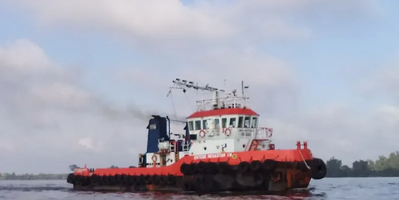 TB ENTEBE MEGASTAR79 General Cargo IMO 9607239 photo 3