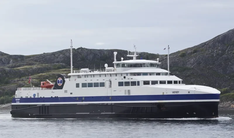 VAEROY Ro-Ro IMO 9607382 photo 2
