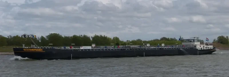 WATERPOORT Tanker IMO 9607617 photo 3
