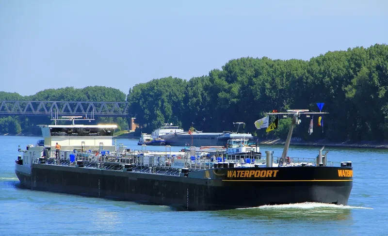 WATERPOORT Tanker IMO 9607617 photo 8