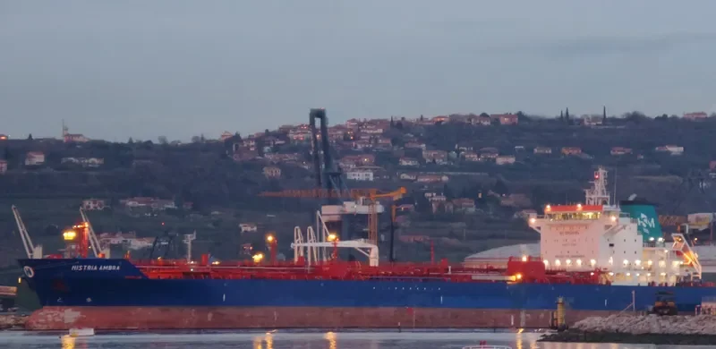 HISTRIA AMBRA Tanker IMO 9607631 photo 10