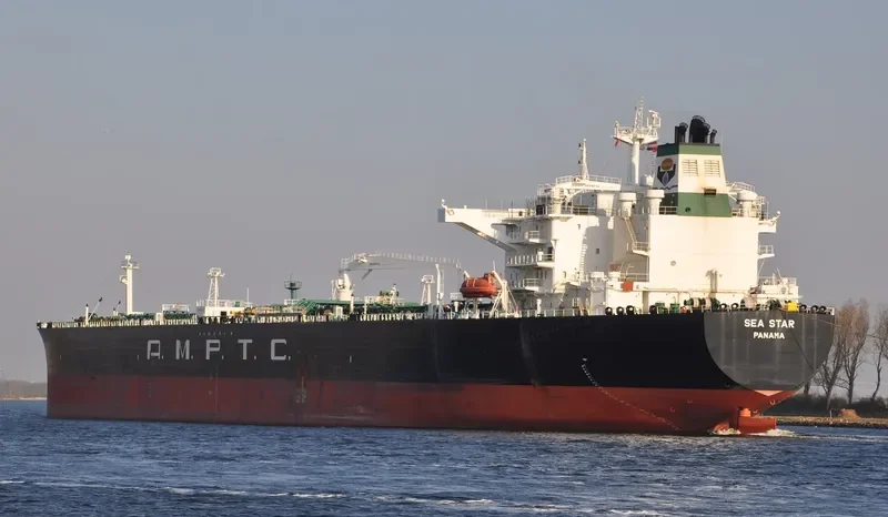 SEA STAR Tanker IMO 9607710 photo 10