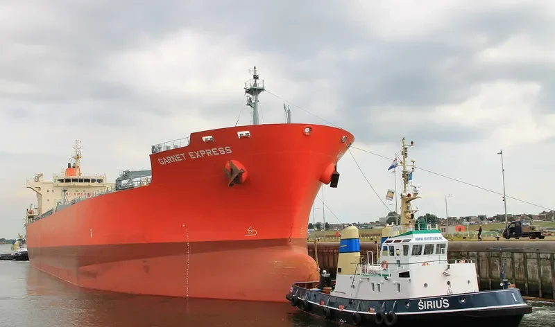 GARNET EXPRESS Tanker IMO 9609639 photo 4