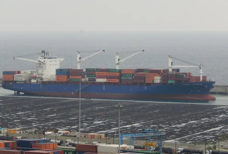 LIVORNO EXPRESS Container Ship IMO 9610157 photo 6