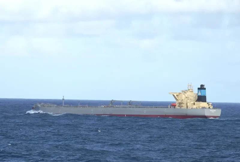 KARVOUNIS Tanker IMO 9612052 photo 3