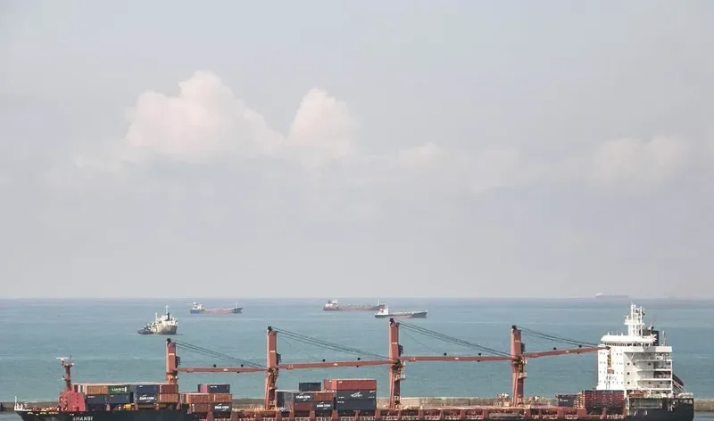 SHANSI Container Ship IMO 9614476 photo 4