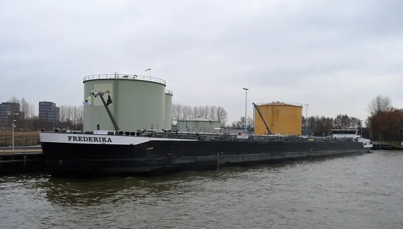 VESPUCCI Tanker IMO 9614737 photo 6