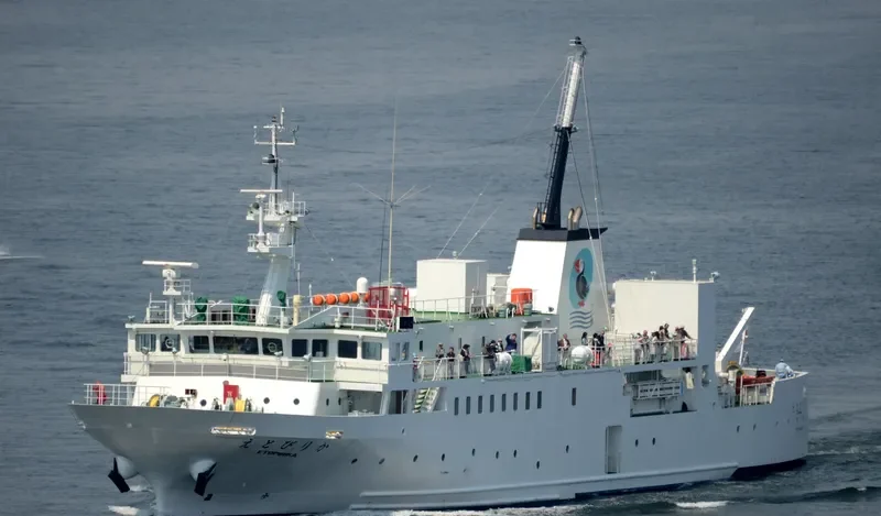 ETOPIRIKA Passenger Ship IMO 9614866 photo 3
