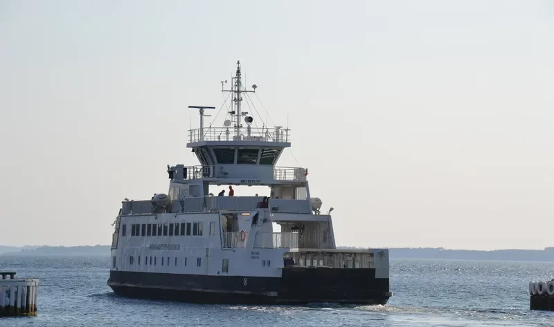 ISEFJORD Passenger Ship IMO 9615781 photo 5