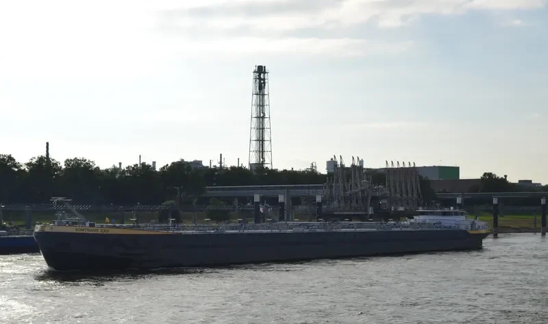 SOMTRANS XXV Tanker IMO 9615963 photo 8