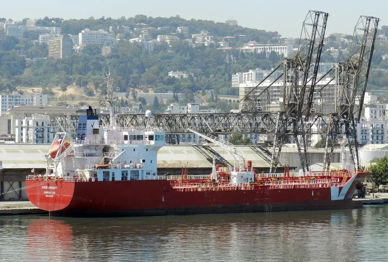 IVER BRIGHT Tanker IMO 9616759 photo 7
