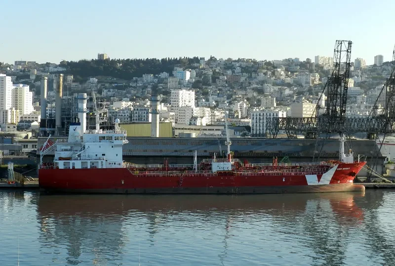 IVER BRIGHT Tanker IMO 9616759 photo 8