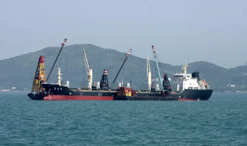 HUA LE 3 Bulk Carrier IMO 9618068 photo 9