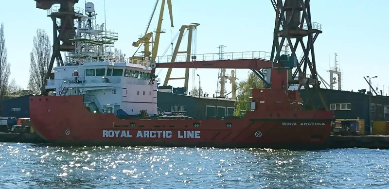 MINIK ARCTICA Container Ship IMO 9618159 photo 8