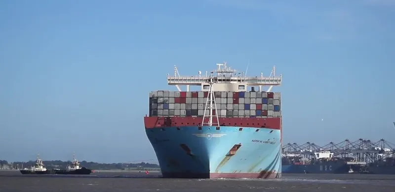 MAERSK MC KINNEY MOLLER Container Ship IMO 9619907 photo 4