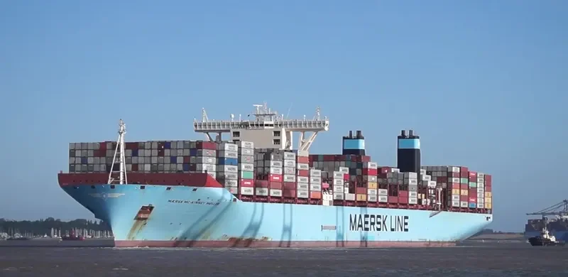 MAERSK MC KINNEY MOLLER Container Ship IMO 9619907 photo 5