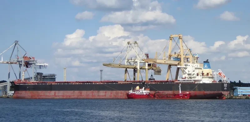 HE HUA HAI Bulk Carrier IMO 9620516 photo 10
