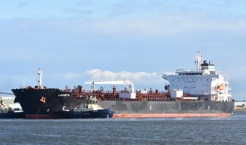 LACERTA Tanker IMO 9621601 photo 7