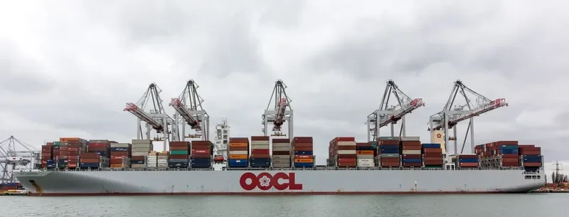 OOCL CHONGQING Container Ship IMO 9622629 photo 4