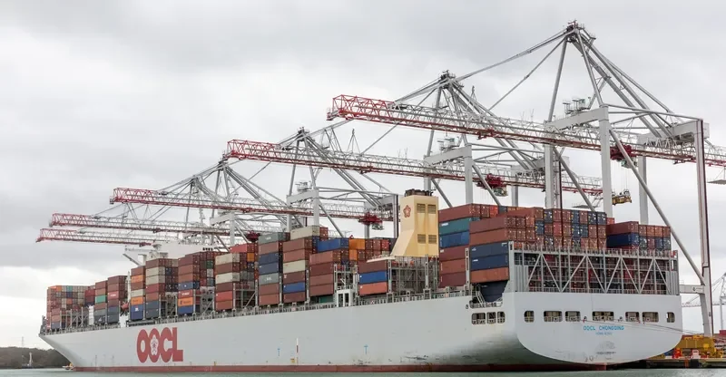OOCL CHONGQING Container Ship IMO 9622629 photo 8