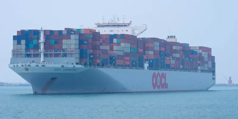 OOCL CHONGQING Container Ship IMO 9622629 photo 9