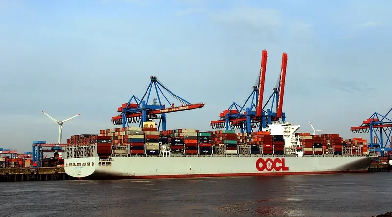 OOCL CHONGQING Container Ship IMO 9622629 photo 10