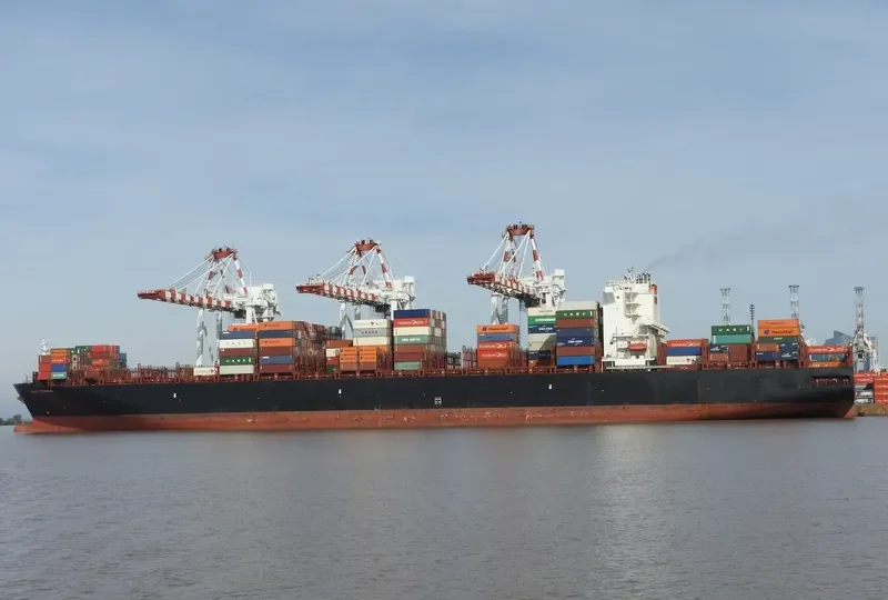 CSAV TOCONAO Container Ship IMO 9627899 photo 8