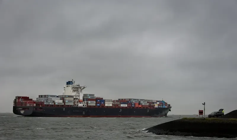 CARDIFF Container Ship IMO 9629457