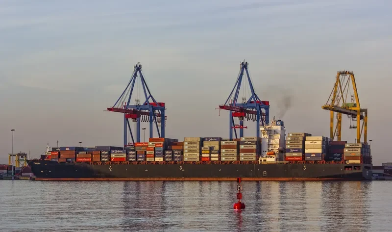 SWANSEA Container Ship IMO 9629469 photo 2