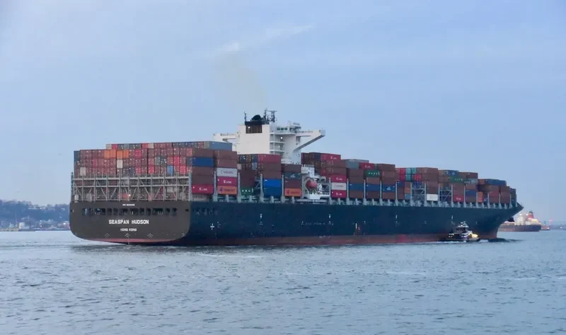 SEASPAN HUDSON Container Ship IMO 9630418