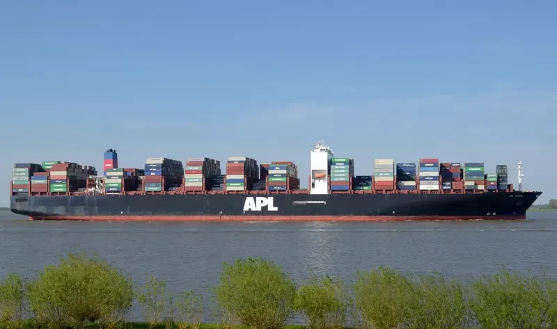APL CHANGI Container Ship IMO 9631981 photo 9