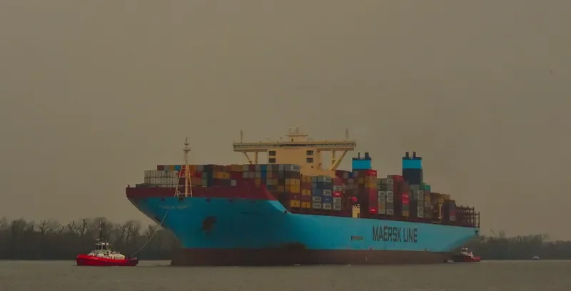 MARIT MAERSK Container Ship IMO 9632167 photo 2
