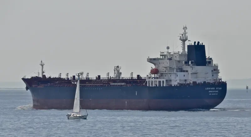 ELANDRA STAR Tanker IMO 9635767 photo 4