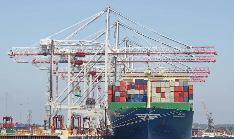 HYUNDAI DREAM Container Ship IMO 9637222 photo 10