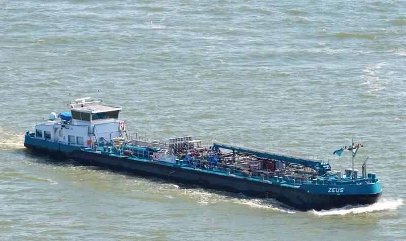 ZEUS Tanker IMO 9648427