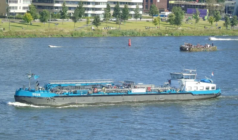 ZEUS Tanker IMO 9648427 photo 10