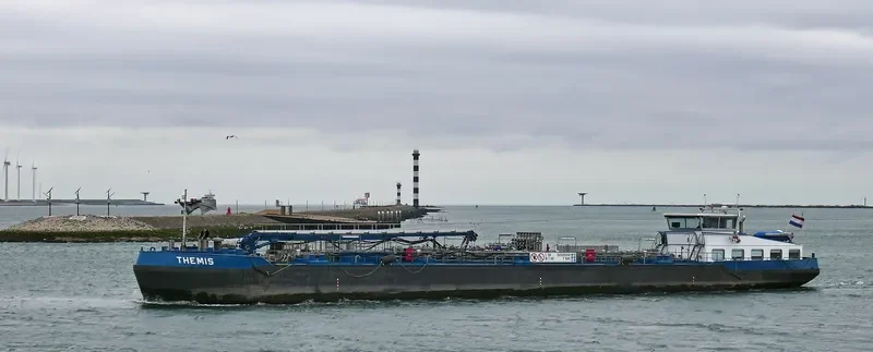 THEMIS Tanker IMO 9648439 photo 8