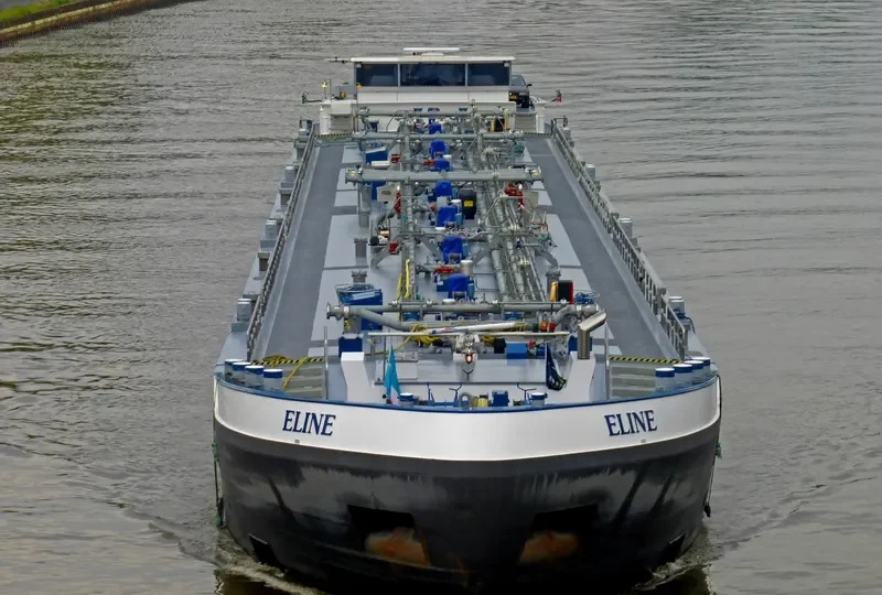 ELINE Tanker IMO 9652727 photo 10