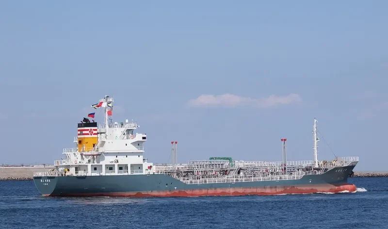 DAIEI MARU NO.3 Tanker IMO 9658305 photo 7