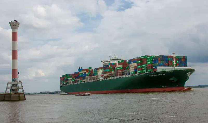 THALASSA HELLAS Container Ship IMO 9665592 photo 5