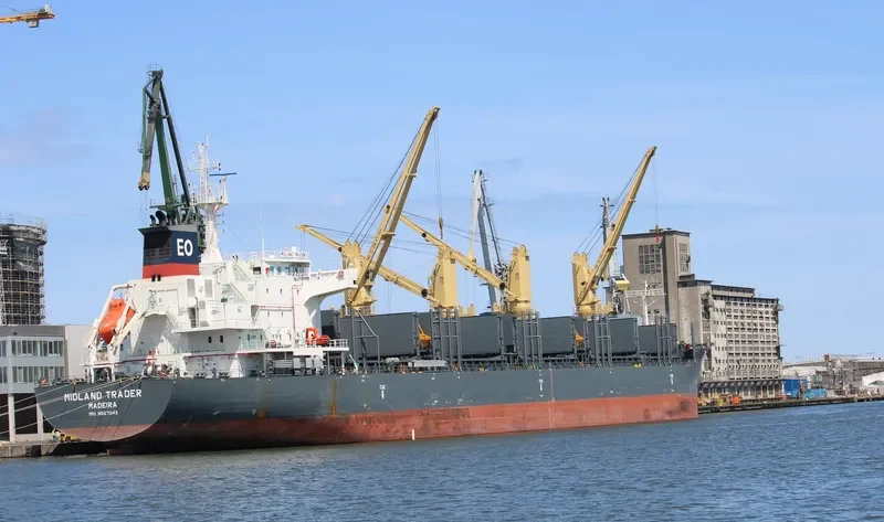 MIDLAND TRADER Bulk Carrier IMO 9667045 photo 3
