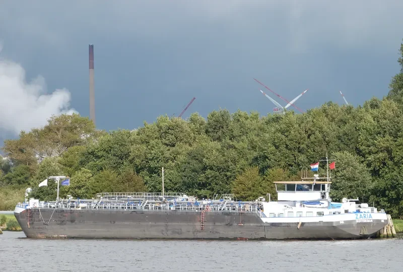 ZARIA Tanker IMO 9667289 photo 5