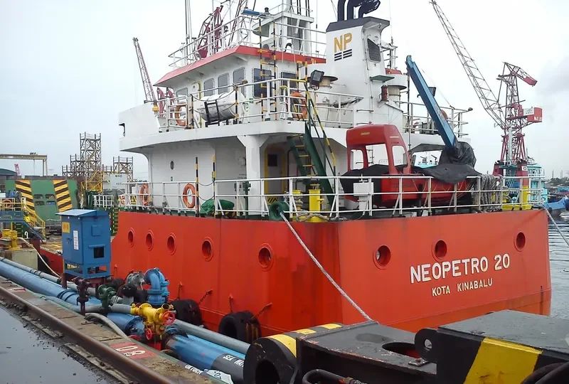 NEOPETRO 20 Tanker IMO 9669964 photo 2